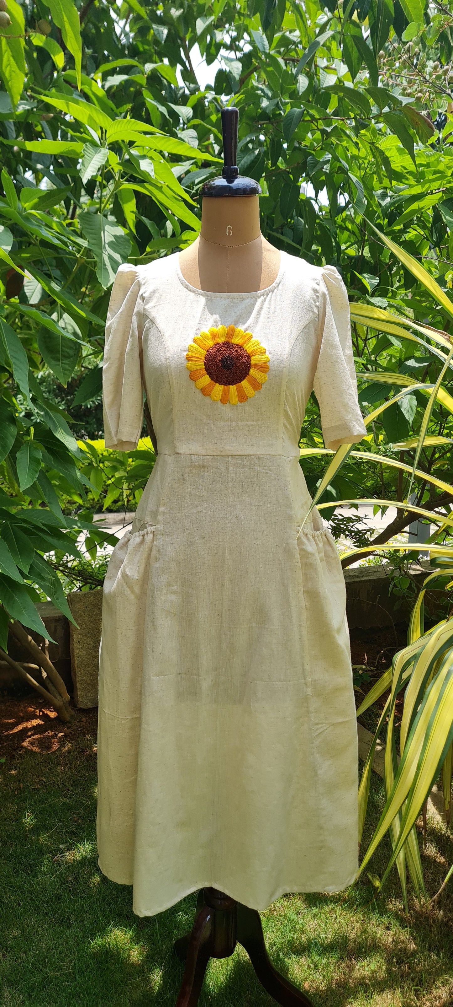 Suryamukhi Pocket Dress