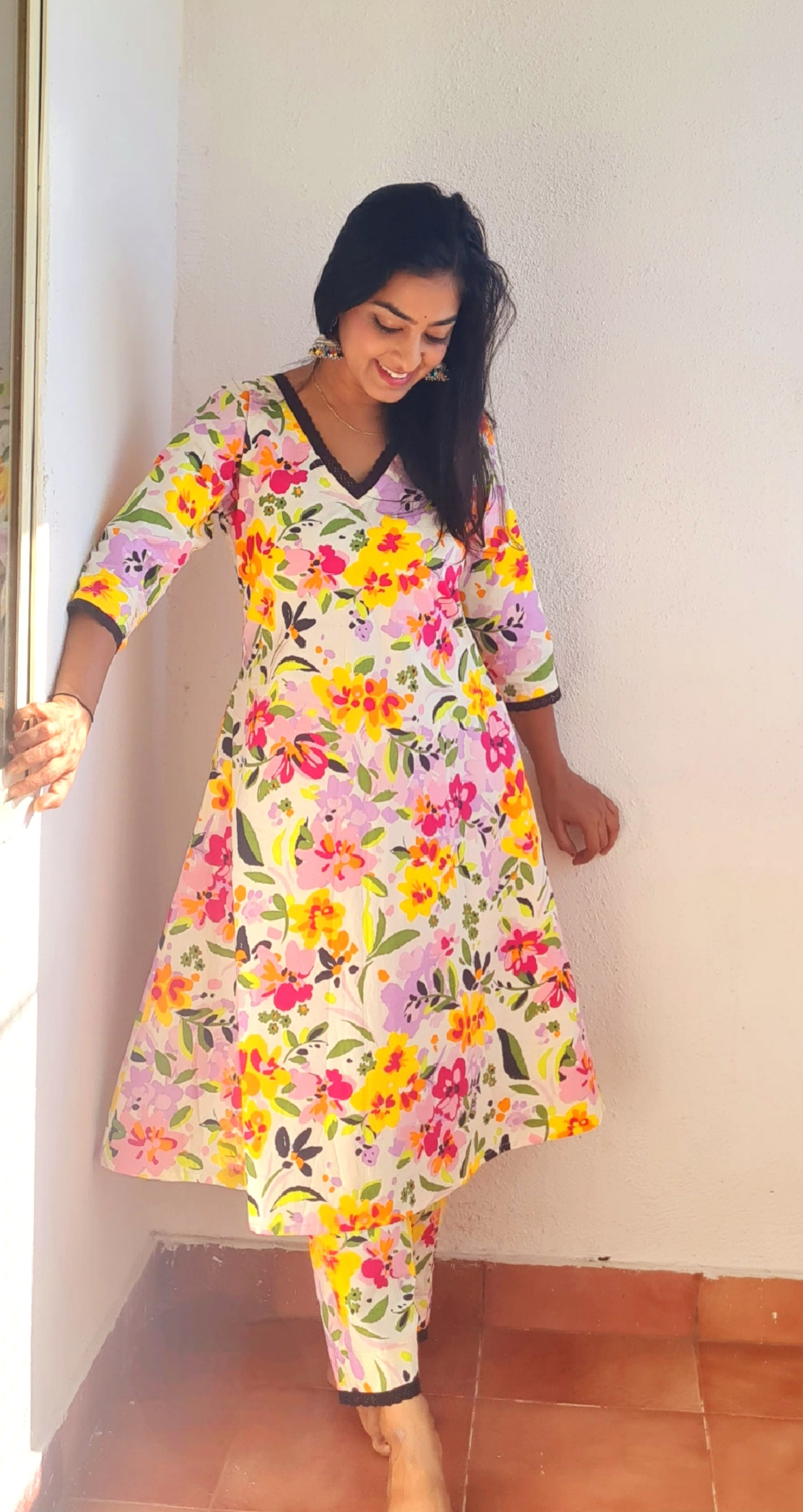 Vibrant Cord Set with Stunning Black Lace Detailing