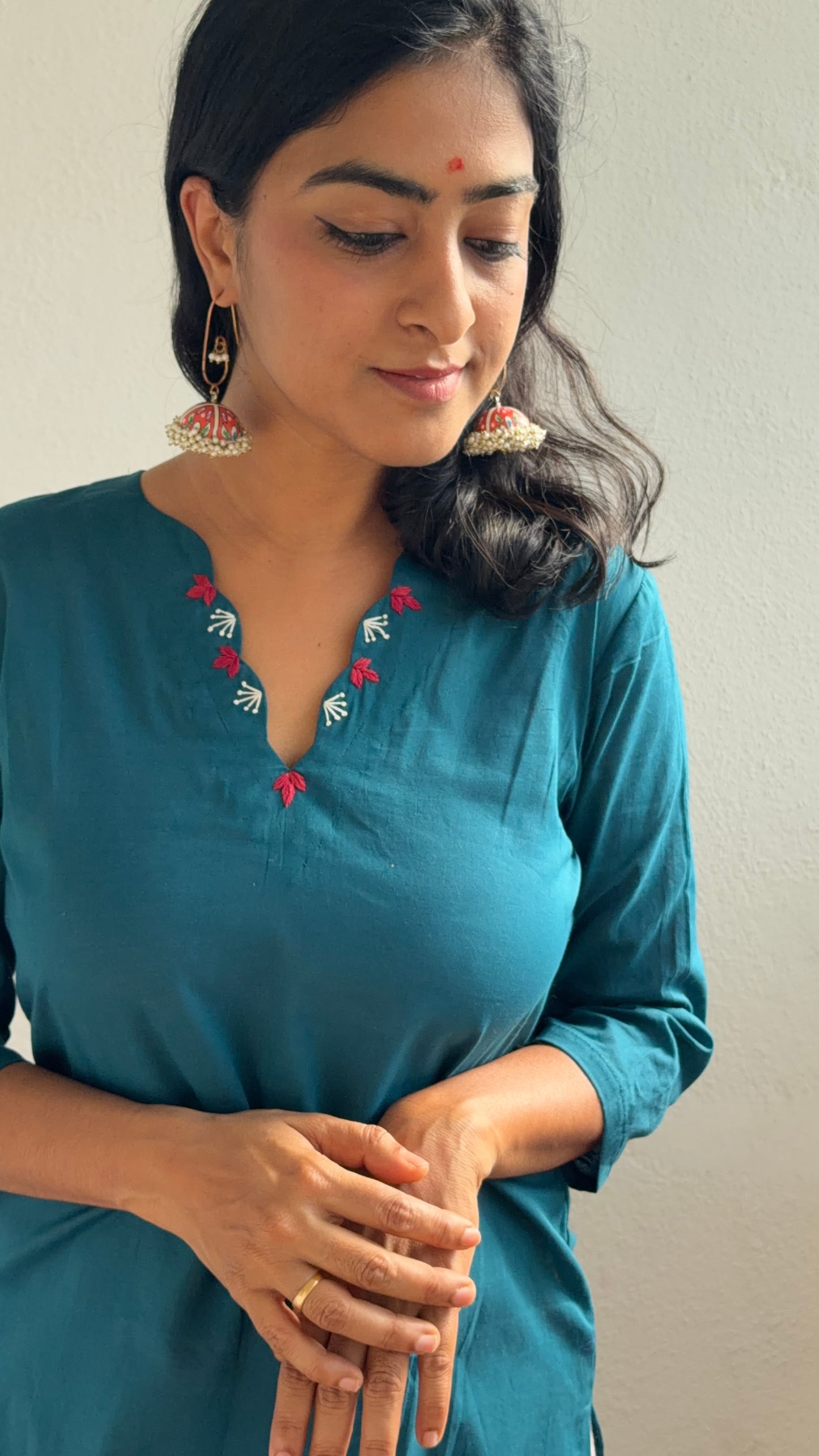 Neel Tara kurti