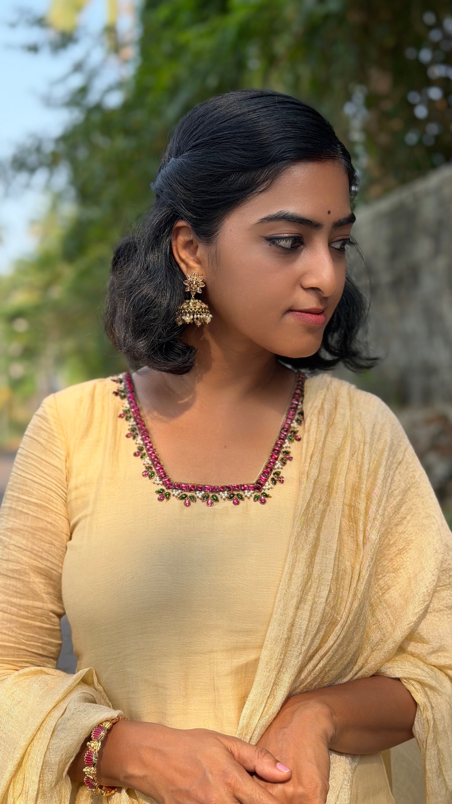 Ivory Jadua Kurta Set