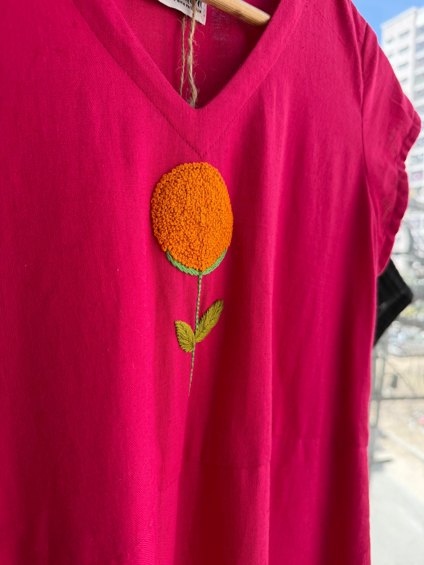 Sunbloom Embroidered Top🏵️-FR1004