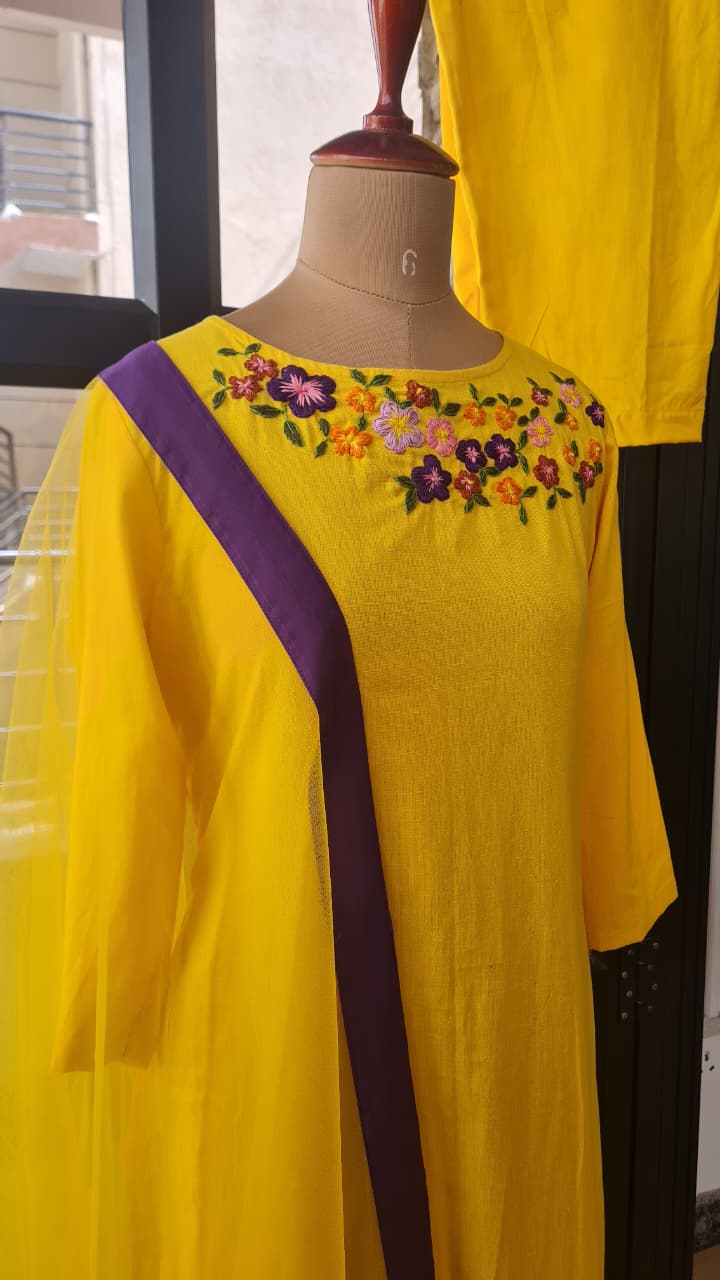 Hues of Haldi Set-CR0007