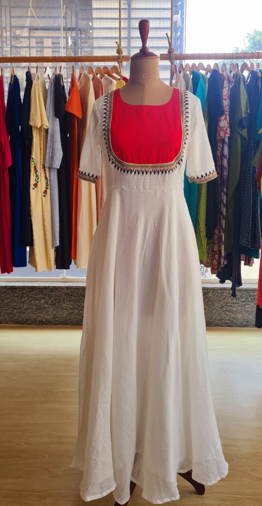 Aura of Ivory & Scarlet-FR1048