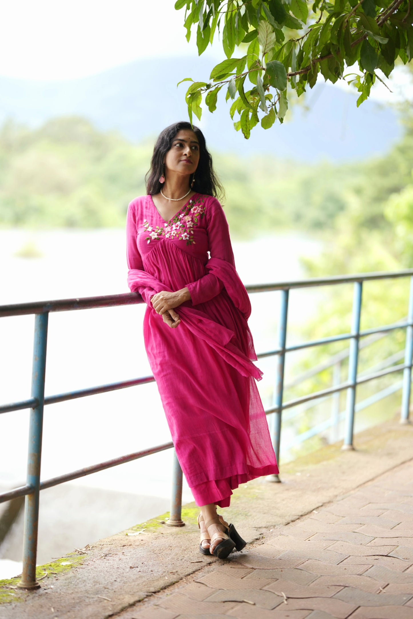 Gulabi-FR1012
